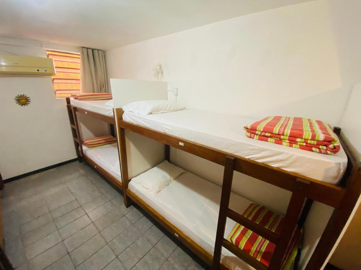 Quatro Ilhas Beach Hostel Bombinhas Kültér fotó